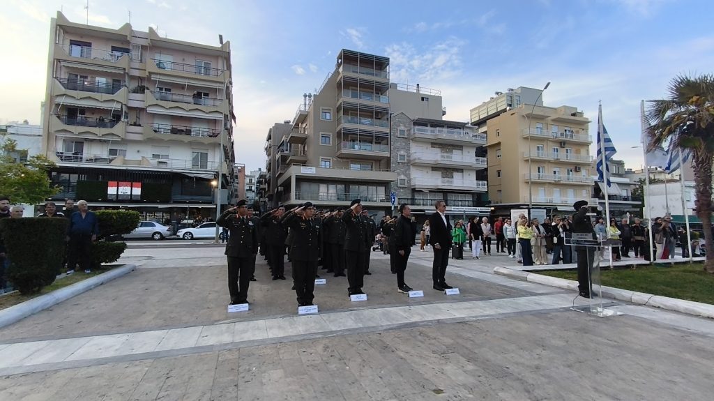 Στο μνημείο Χατζηαντώνη και Δόμνας Βιζβύζη η επίσημη έπαρση-υποστολή της Ελληνικής σημαίας Φρουράς Αλεξανδρούπολης