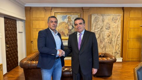 Λάρισα: Κάλεσμα Σωματείου Συνταξιούχων για συμμετοχή στην πορεία ειρήνης