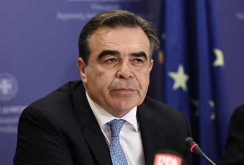 Συνεχίζονται τα προβλήματα ηλεκτροδότησης στο κέντρο του Βόλου