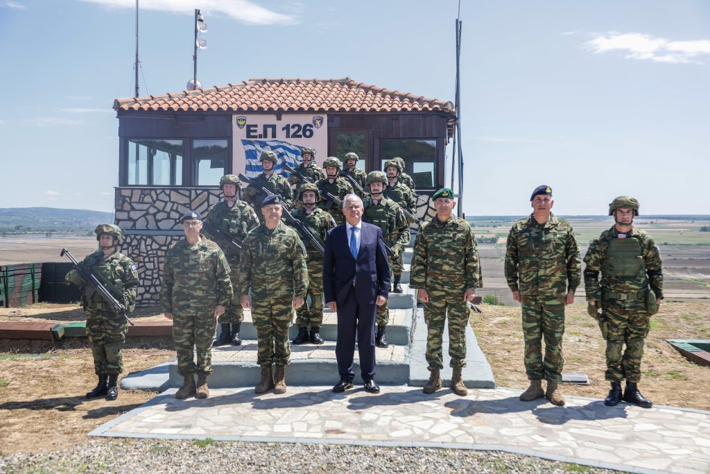 Μήνυμα αποφασιστικότητας και υπερηφάνειας από το φυλάκειο 5 στον Έβρο έστειλε ο Κ. Τασούλας