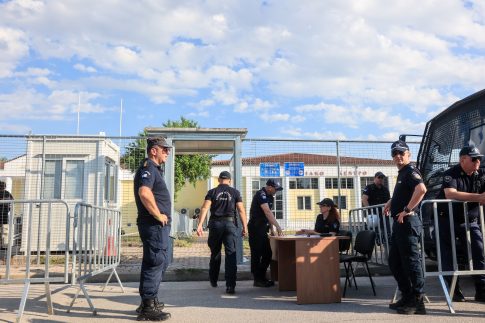 Καύσωνας-ρεκόρ στην Ευρώπη: Λιώνει η άσφαλτος στο Παρίσι – Τι είναι ο θερμικός θόλος, εξηγεί η μετεωρολόγος του ΕΡΤnews Ν. Ζιακοπούλου