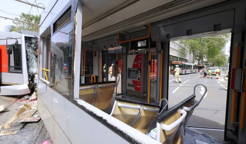 Ρόδος: Συλλήψεις για οπλοκατοχή, άγρα πελατών και κατάληψη αιγιαλού