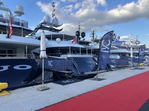 Axios: Το Ιράν ζητά 30 ημέρες διαπραγματεύσεων για το άνοιγμα των Στενών του Ορμούζ και άρση του ναυτικού αποκλεισμού