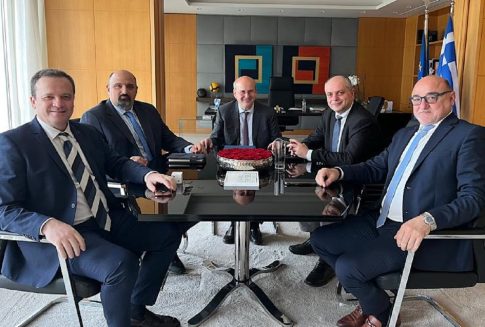 ΔΗΠΕΘΕ Βόλου και Ρούμελης παρουσιάζουν τον «Γίγαντα» του Νικολάι Έρντμαν