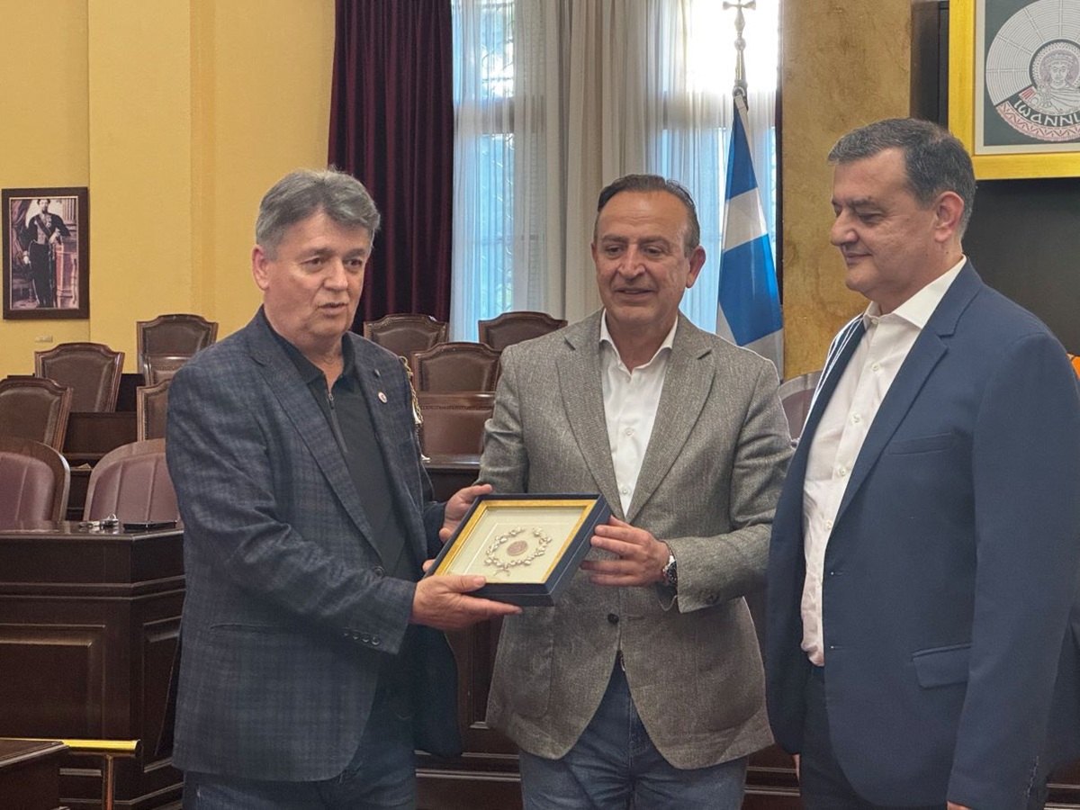 Βράβευση των Vikos Falcons από τον Δήμο Ιωαννιτών για την άνοδο στη μεγάλη κατηγορία