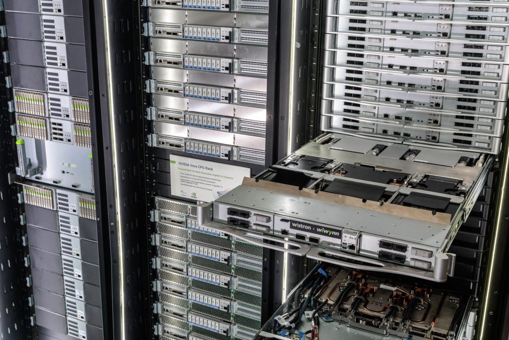 Η Nvidia ισχυρίζεται ότι σε μεγάλο βαθμό έλυσε το πρόβλημα υπερκατανάλωσης νερού στα κέντρα δεδομένων