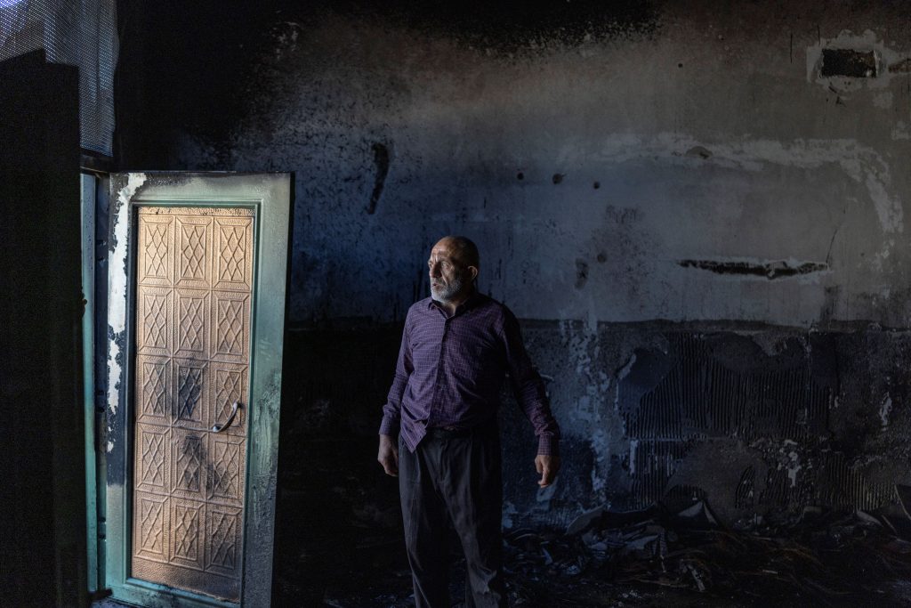 Δυτική Όχθη: Ισραηλινοί έποικοι πυρπόλησαν τέμενος σε χωριό κοντά στη Ραμάλα