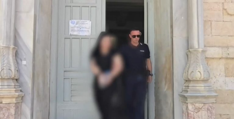 Δίκη για τον μικρό Άγγελο: Η μητέρα του αρνήθηκε ότι τον κακοποίησε – Έριξε την ευθύνη στον τότε σύντροφό της