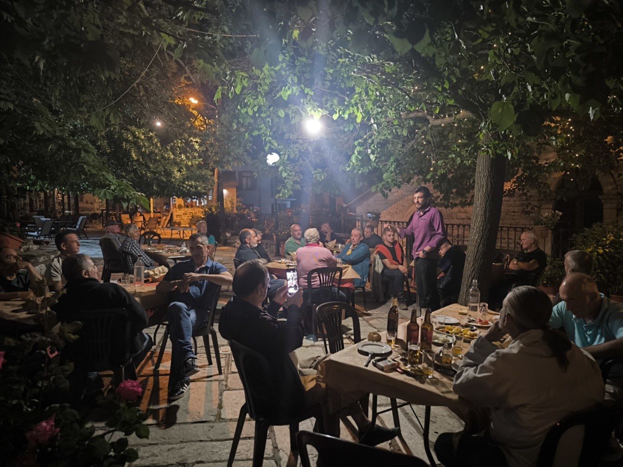 Συγκέντρωση αγροτών στην Ζαγορά: Προετοιμαζονται για μηχανοκίνητη πορεία στις 23 Ιουνίου