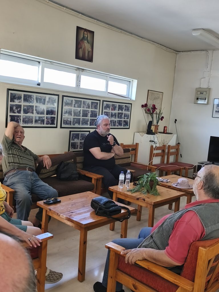 Δήμος Βόλου και Αστυνομία ενώνουν δυνάμεις για την καταπολέμηση των περιστατικών απάτης – Ενημέρωση στα ΚΑΠΗ