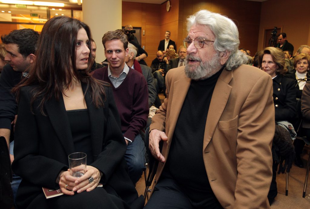 Πέθανε ο Άγγελος Αντωνόπουλος – Θλίψη για τον σπουδαίο ηθοποιό