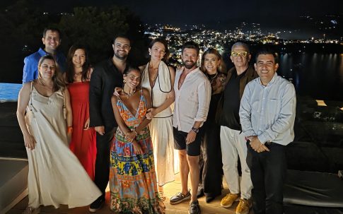 Άρχισε η επίσημη συλλογή υπογραφών για το ελληνικό πρόγραμμα της Deutsche Welle