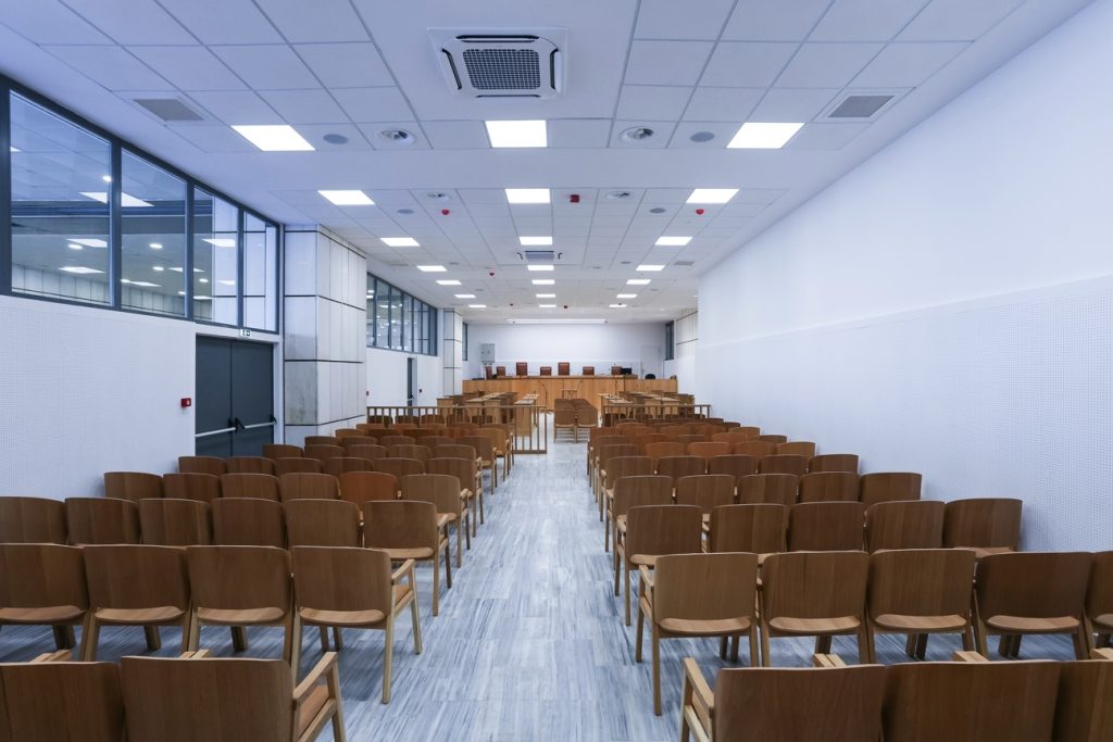 Εγκαινιάστηκε η νέα αίθουσα του Εφετείου Αθηνών για δίκες με μεγάλο αριθμό κατηγορουμένων και διαδίκων