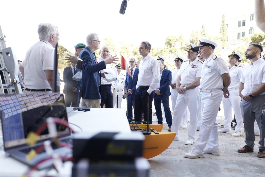 Μητσοτάκης στη Σχολή Ναυτικών Δοκίμων: Έχουμε υποχρέωση να είμαστε στην πρώτη γραμμή της τεχνογνωσίας και της καινοτομίας