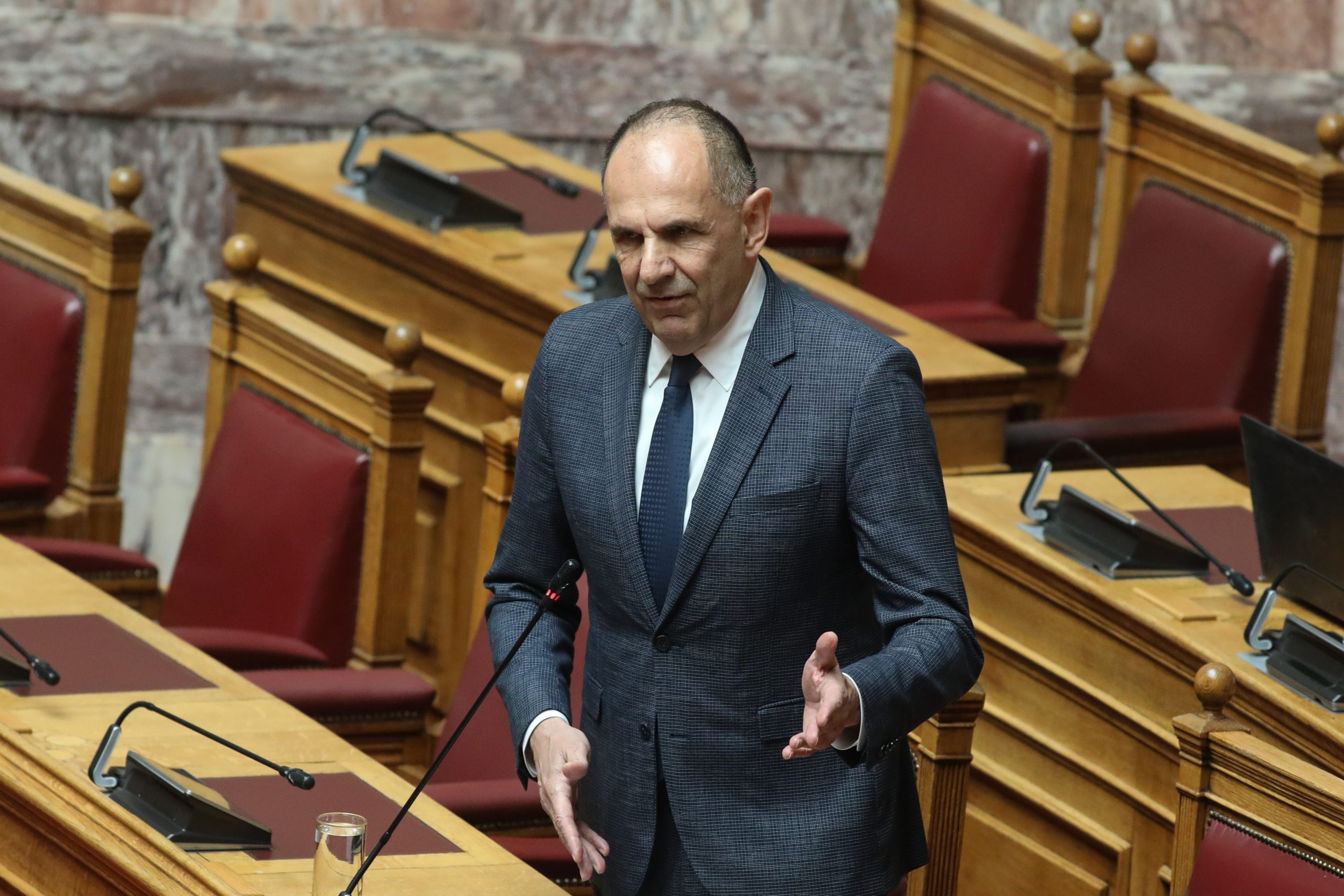 Γεραπετρίτης: Ο όρος του μόνιμου υπηρεσιακού υφυπουργού δεν 