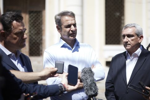 Εξάρθρωση εγκληματική οργάνωσης στη Ζάκυνθο: Έκρυβαν ολόκληρο «οπλοστάσιο» σε ενοικιαζόμενα δωμάτια