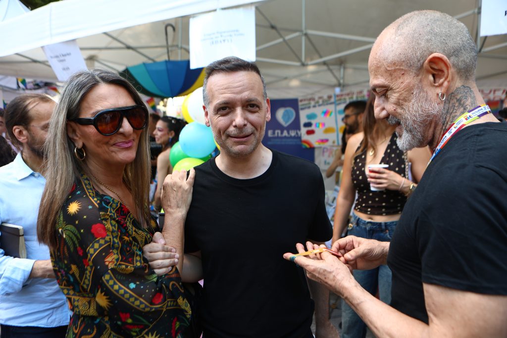 Athens Pride 2026: Γέμισε χρώμα το κέντρο της Αθήνας – Χιλιάδες άνθρωποι έδωσαν δυναμικό παρών