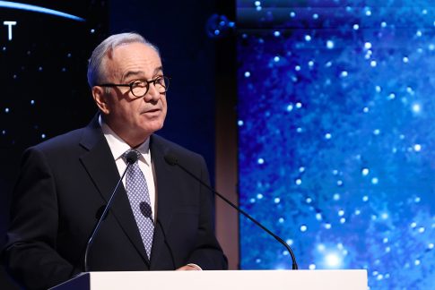 Καλαμάτα: Με δυο συγκεντρώσεις τιμήθηκε η 50<sup>η</sup> επέτειος της εξέγερσης του Πολυτεχνείου