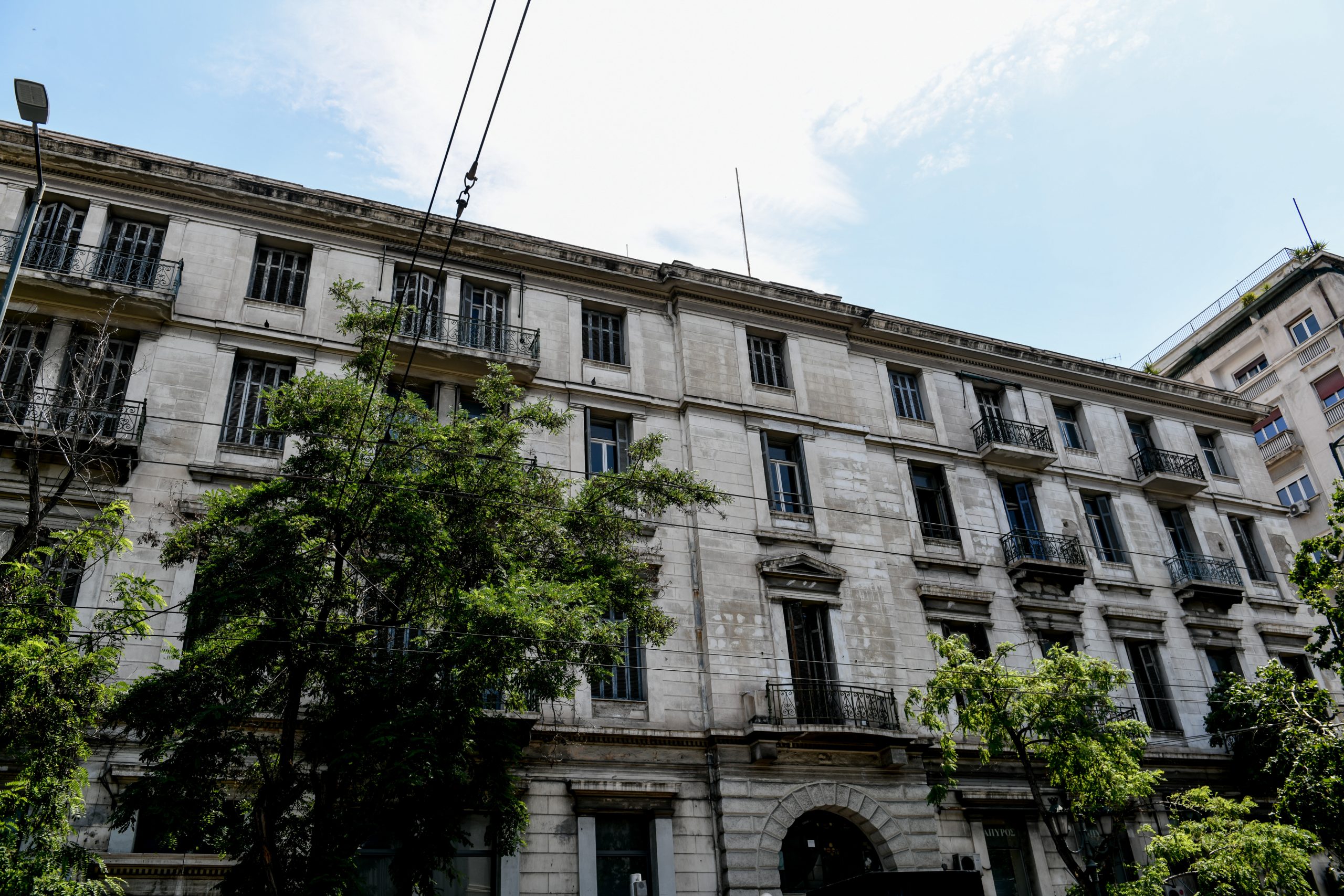 ΕΚΠΑ: Απινιδωτές και φαρμακευτικά kit σε όλες τις δομές του 