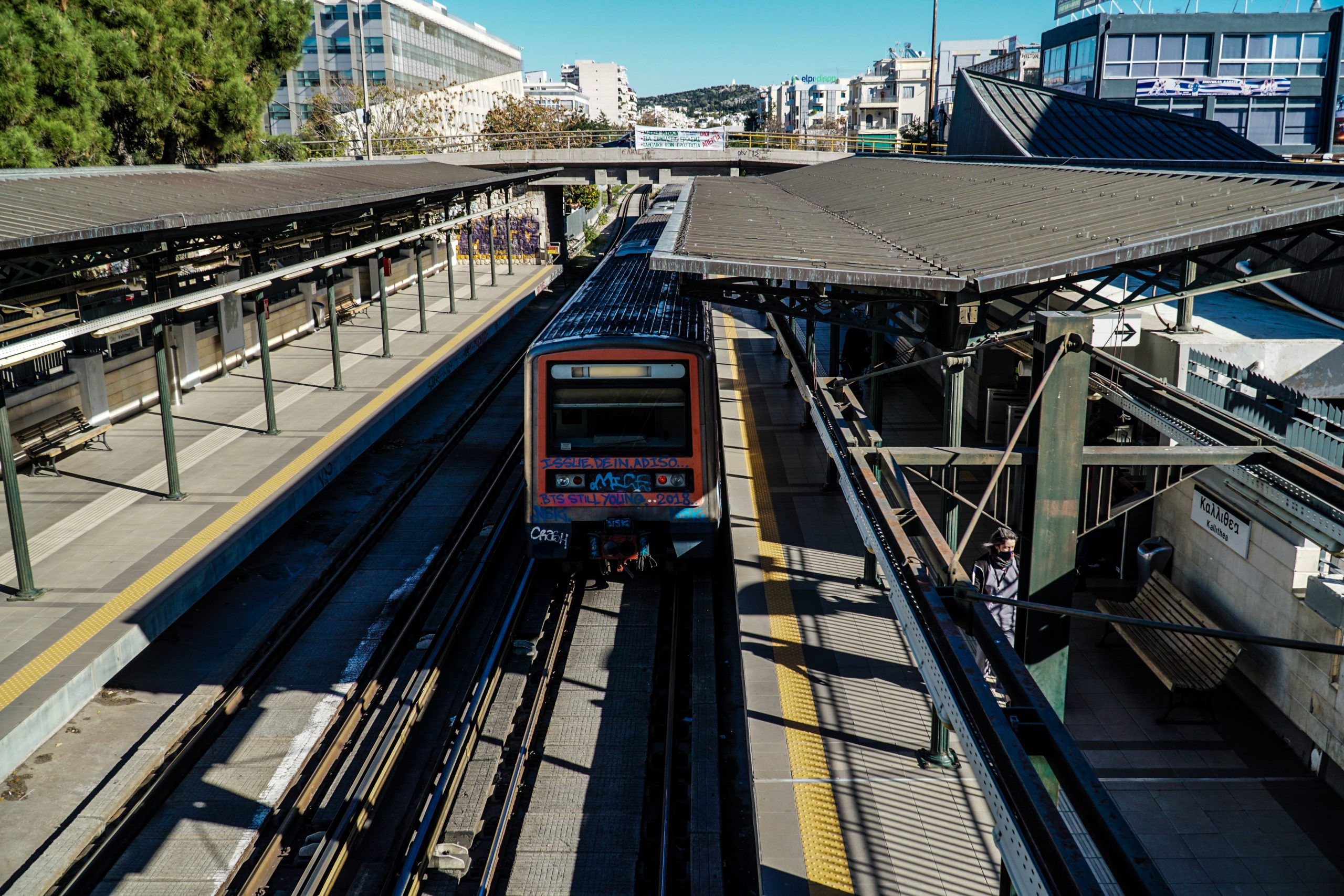 Εκτός λειτουργίας τέσσερις σταθμοί στον Ηλεκτρικό λόγω βλάβης στη σηματοδότηση