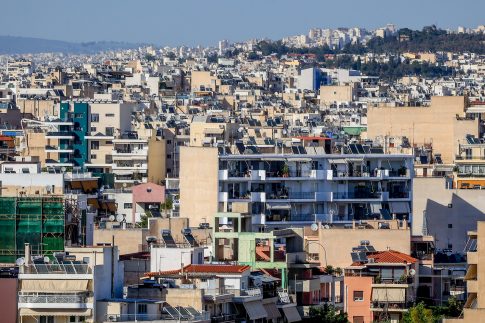 “Send Barron”: H διαδικτυακή καμπάνια για την στράτευση του Μπάρον Τραμπ στον πόλεμο με το Ιράν