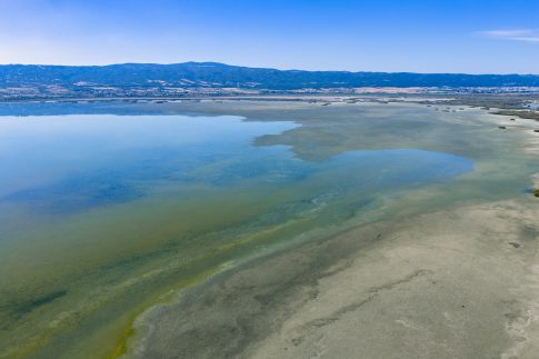 Γορτυνία: Διαμαρτυρία στο Περιφερειακό Συμβούλιο της Τρίπολης για τα προβλήματα στο οδικό δίκτυο