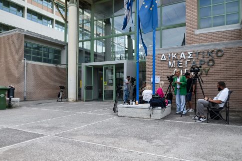 Φωτιά ξέσπασε σε διαμέρισμα στην Καλαμάτα από φορτιστή κινητού