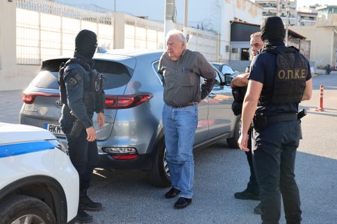 Το θέμα των γυναικοκτονιών στη Βουλή: Βαθύτερη κοινωνική συζήτηση ζητούν οι βουλευτές