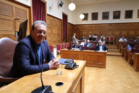 Θάνος Πλεύρης από τα Χανιά: Σύντομα οι ανακοινώσεις για προσωρινή δομή μεταναστών στο Ηράκλειο