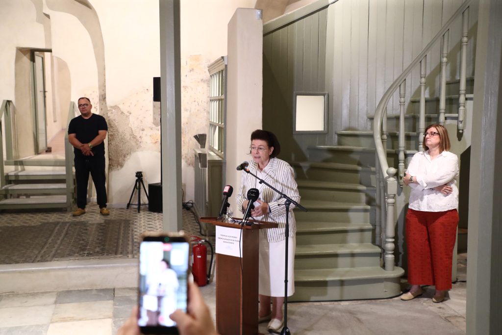 Το Μπέη Χαμάμ άνοιξε ξανά– Λ. Μενδώνη: «Τα Λουτρά Παράδεισος μπορεί να μη λειτουργούν ως λουτρά, αλλά να ευχηθούμε να λειτουργούν ως παράδεισος»