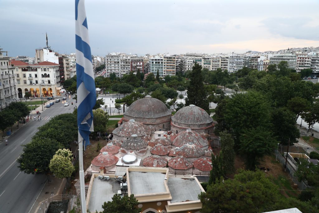 Το Μπέη Χαμάμ άνοιξε ξανά– Λ. Μενδώνη: «Τα Λουτρά Παράδεισος μπορεί να μη λειτουργούν ως λουτρά, αλλά να ευχηθούμε να λειτουργούν ως παράδεισος»