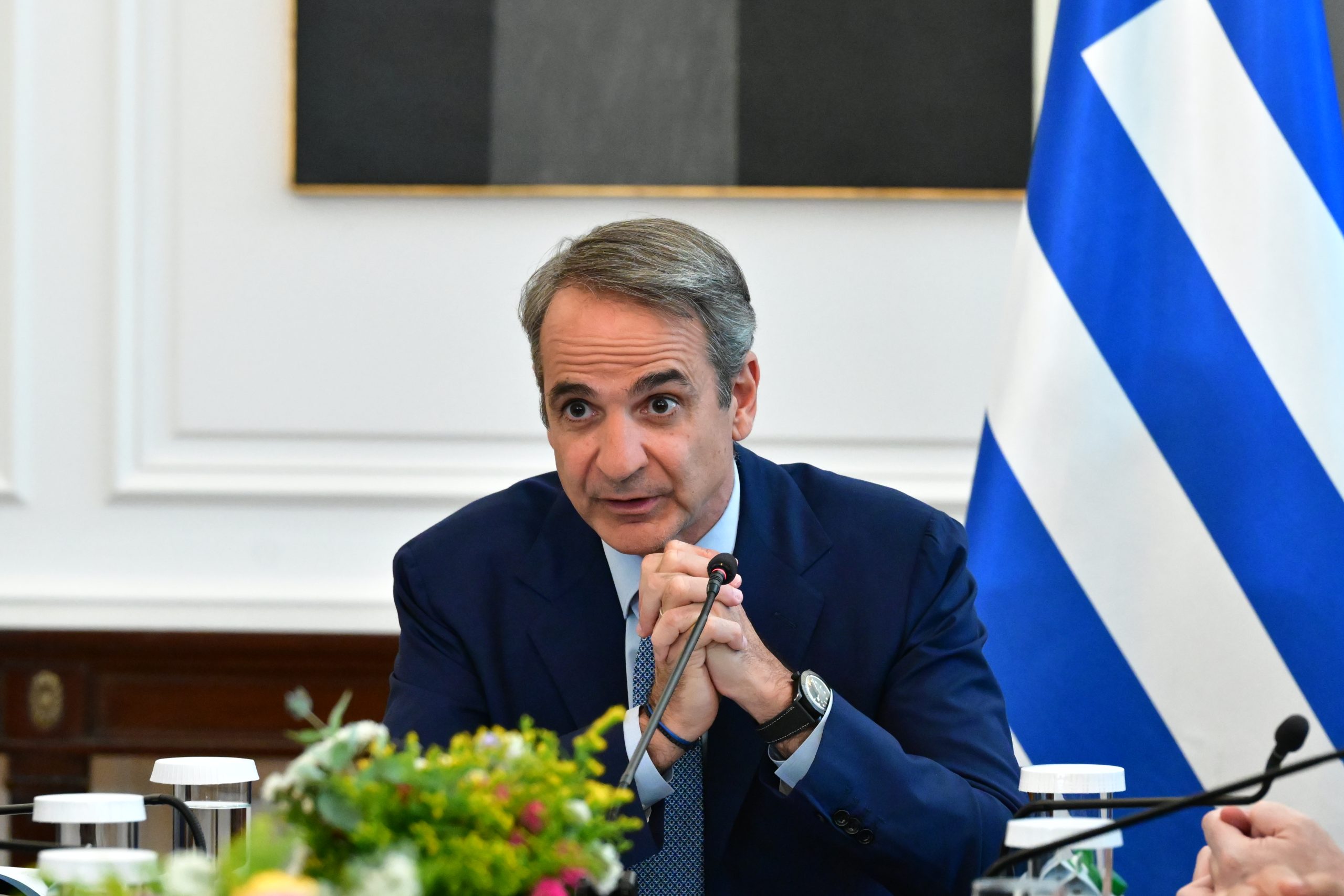Μητσοτάκης στο Υπουργικό: Αναμένεται περαιτέρω πτώση στις τιμές της βενζίνης – Έχουμε σημαντικά ορόσημα το επόμενο εξάμηνο