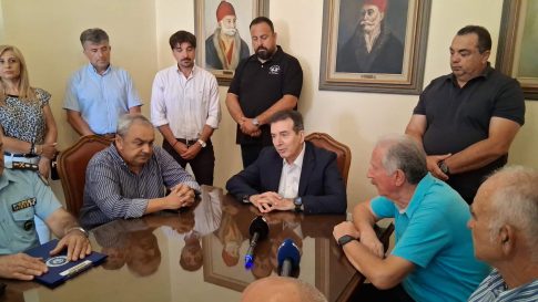Χανιά: Τροχαίο με παράσυρση πεζού από μηχανή στον κεντρικό δρόμο του Πλατανιά