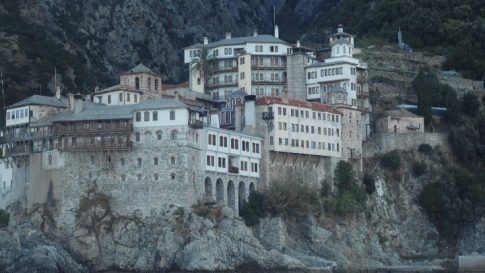 Θεσσαλονίκη: Δίωξη για απόπειρα ανθρωποκτονίας στην 29χρονη για την αιματηρή επίθεση στον 24χρονο σύντροφό της