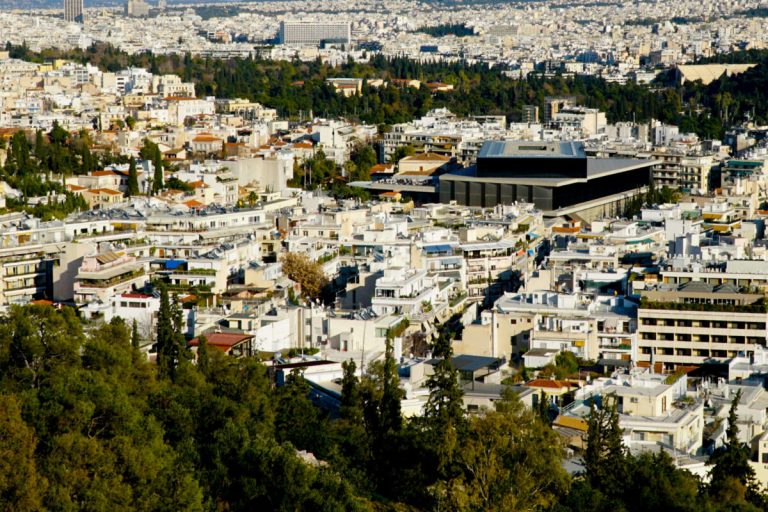 Ακίνητα: Πρόστιμα έως 1.000 ευρώ φέρνει το ΜΙΔΑ για ανακριβή στοιχεία και ψευδή χρήση – ΕΝΦΙΑ με «ταυτότητα» από το 2027