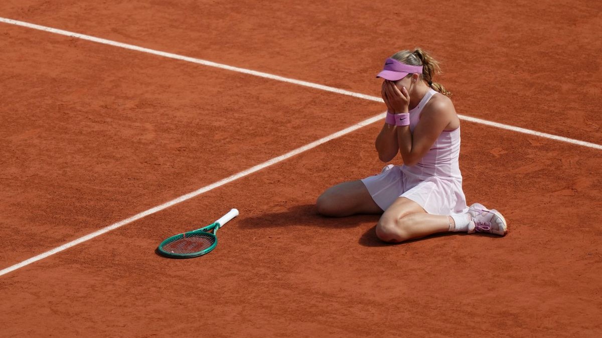 Θρίαμβος της Αντρέεβα στο Roland Garros – Επικράτησε της Χφαλίνσκα με 2-0 σετ
