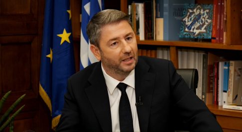 Η Αμερικανίδα που αγάπησε τη Θεσσαλονίκη και την Ελλάδα στις «Συνδέσεις»
