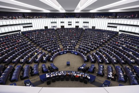 Δανία: Η πρωθυπουργός, Φρεντέρικσεν σχημάτισε κυβέρνηση, εξασφαλίζοντας τρίτη θητεία