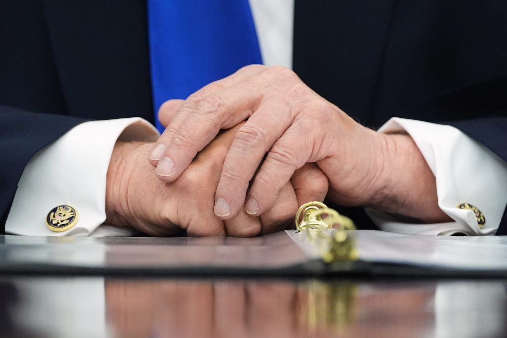 Ο Τραμπ επιμένει ότι το Ιράν έκανε παραχωρήσεις: Η απάντηση της Τεχεράνης και τα ανοιχτά ερωτήματα