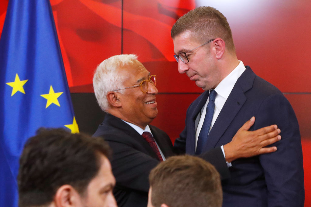 Ο Κόστα καλεί τη Βόρεια Μακεδονία να τροποποιήσει το Σύνταγμά της για την έναρξη ενταξιακών διαπραγματεύσεων με την ΕΕ