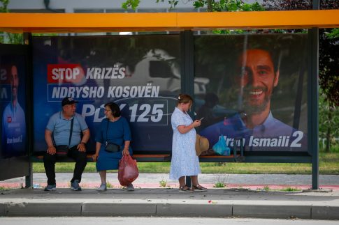 “Όψεις της σύγχρονης ποίησης: θεσμοί, φωνές, δίκτυα”- Διημερίδα στο Κέντρο Έρευνας για τις Ανθρωπιστικές Επιστήμες (audio)
