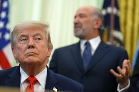 <strong>«Μελάθρα Δολάρια Σουίτες Πετρογκάζ» από το «Βόρειο Πεδίο»</strong> <strong>Παρασκευή 19 Δεκεμβρίου</strong>