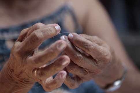 Με γρήγορο τεστ οι άστεγοι <br> στις δομές φιλοξενίας