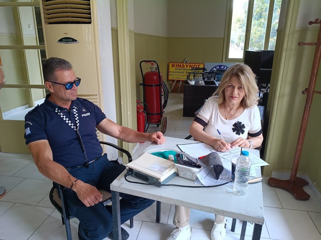 Μεγάλη συμμετοχή στην εθελοντική αιμοδοσία της Ένωσης Αστυνομικών Υπαλλήλων Νομού Σερρών