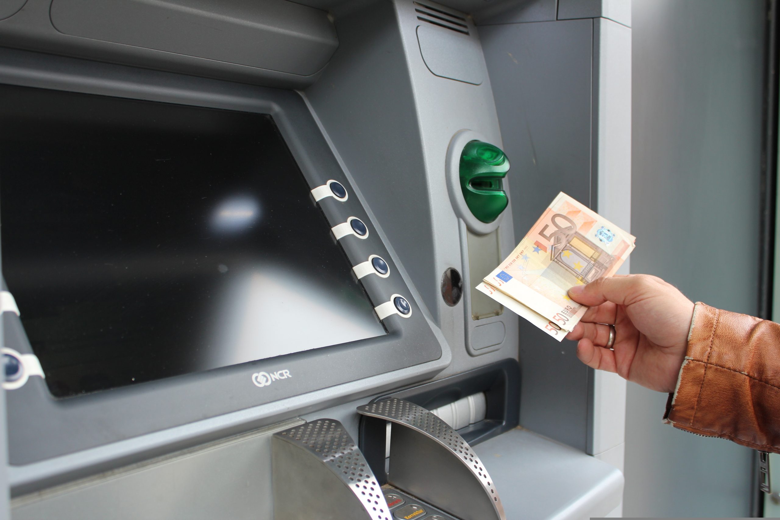 Συντάξεις Ιουλίου: Οι ημερομηνίες πληρωμής για όλα τα Ταμεία