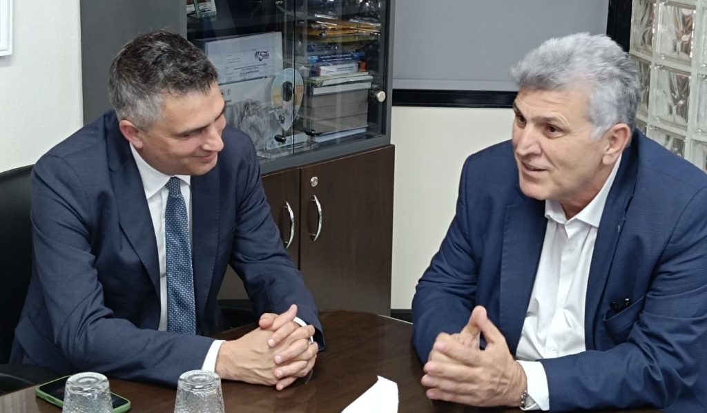 Θεσσαλονίκη: Επίσκεψη του υπουργού Υποδομών και Μεταφορών Χρίστου Δήμα στη Δυτική Θεσσαλονίκη – Συναντήσεις με δημάρχους