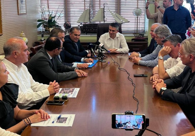 Μεσσηνία: Αυτοψία Δήμα σε σχολεία του προγράμματος «Μαριέττα Γιαννάκου» – Ανακοινώθηκε κλειστό γυμναστήριο στο 22ο Δημοτικό Καλαμάτας