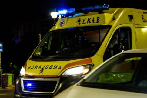 Φονική επέλαση της Bora: Απαγόρευση μετακινήσεων στη Ρόδο, σοβαρά προβλήματα στη Λήμνο – 112 σε «κόκκινες» περιοχές, live η πορεία των φαινομένων