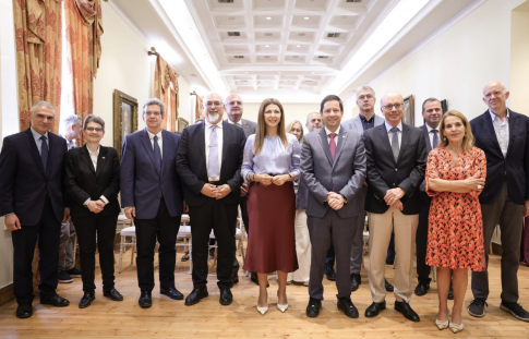 Τα SUV «εξαφανίζουν» θέσεις στάθμευσης στις ευρωπαϊκές πόλεις – Έως και 14% λιγότερες θέσεις έως το 2040