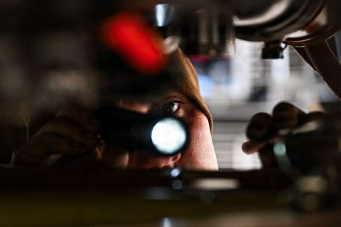Πεζεσκιάν: Έκκληση για διεύρυνση της διακυβέρνησης στο Ιράν – Διέψευσε φήμες περί παραίτησής του